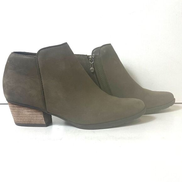 Blondo Waterproof Womens 8.5M Low Heel Ankle Booties Comfort Casual Brown Nubuck - Picture 2 of 10